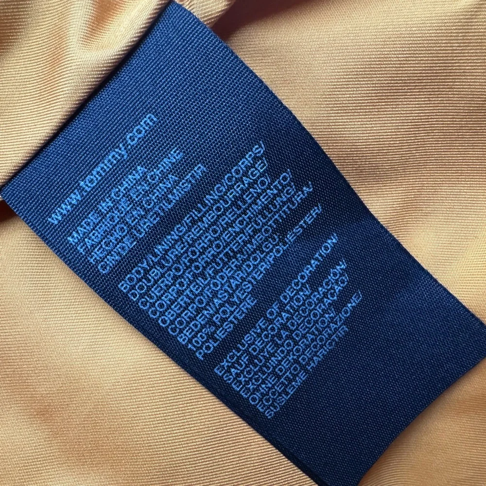 Tommy Hilfiger Chevron Down Puffer Vest - Picture 6 of 8